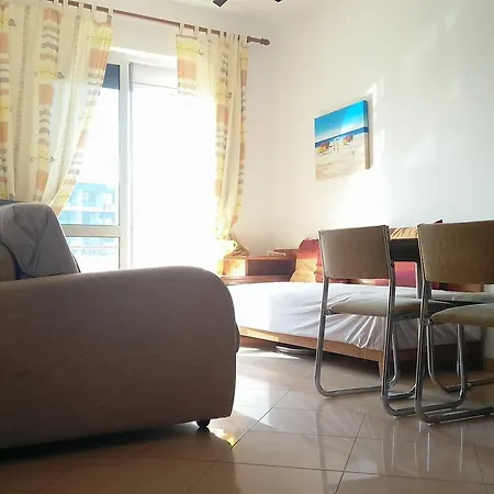 Apartment Lovely And Confortable